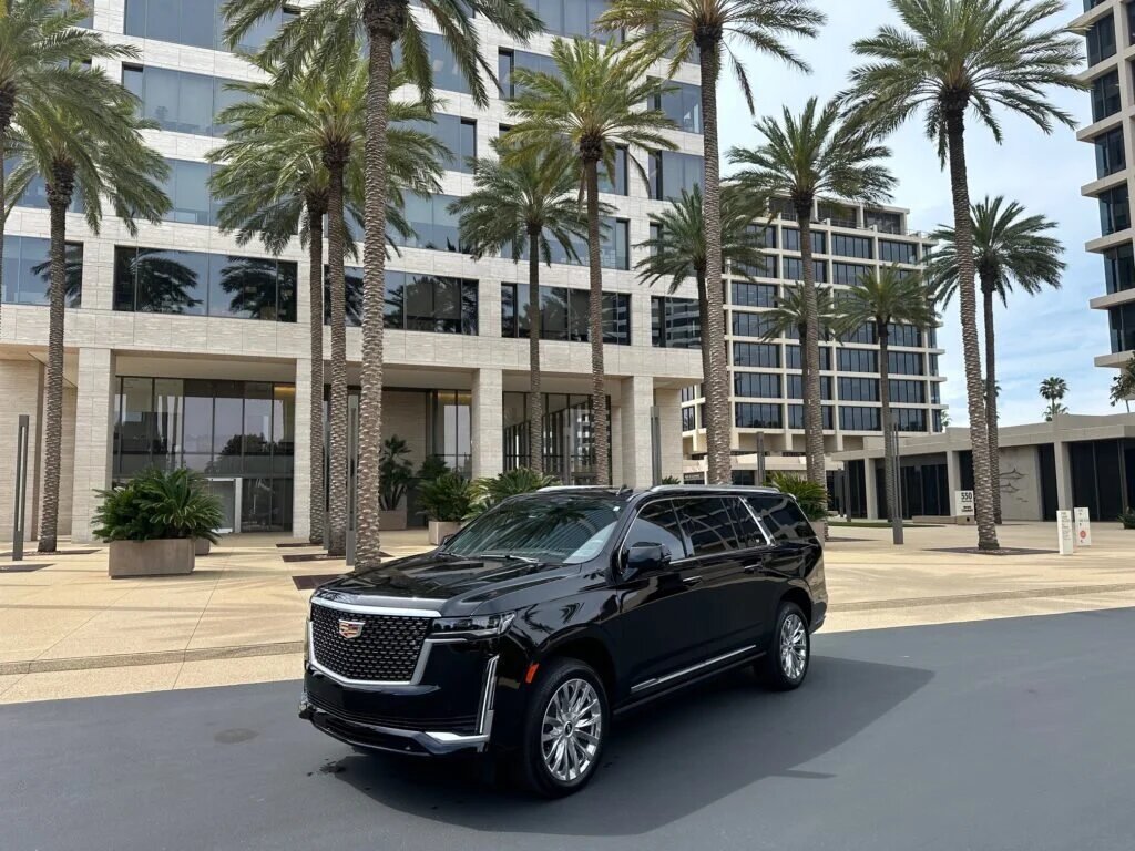 24/7 Executive Car Service in Irvine, CA with Black Car Newport