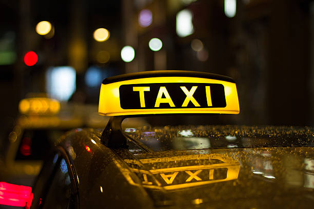 Staying Safe: Emergency Protocols for Taxi Service in Makkah