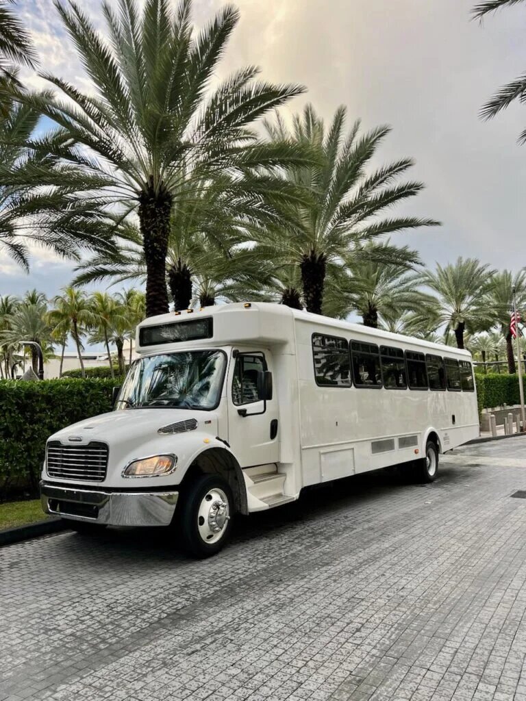 Shuttle Service in Miami – Your Reliable Transportation Solution with System Shuttle Miami